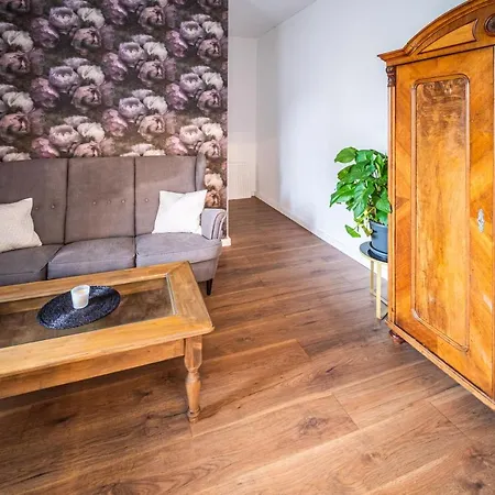 Theresienhof Bed & Breakfast 3*