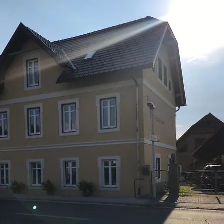 Theresienhof Bed & Breakfast *