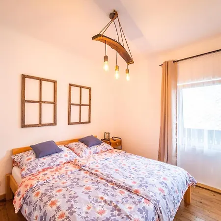 Theresienhof Bed & Breakfast